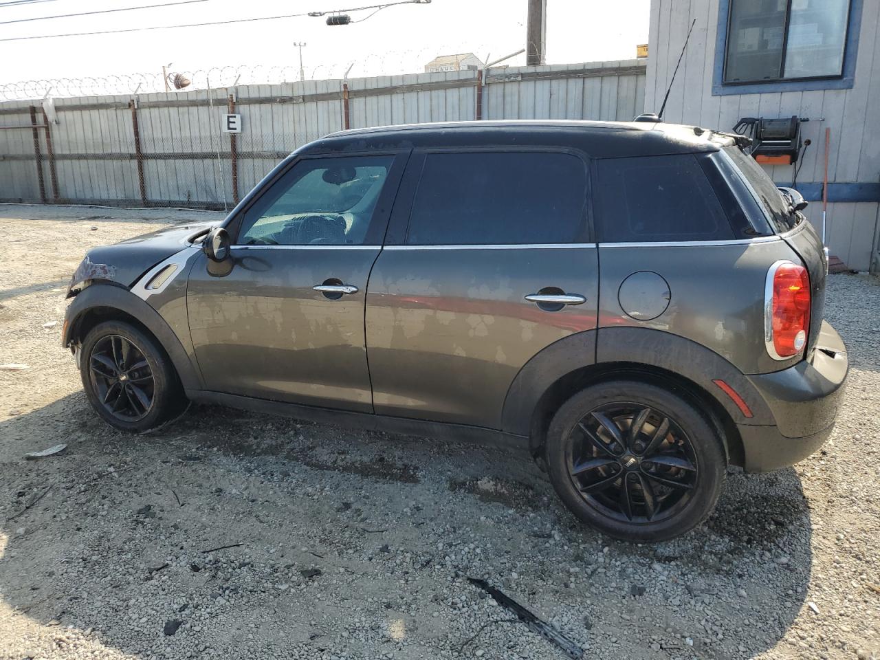 2014 Mini Cooper Countryman vin: WMWZB3C52EWR40411