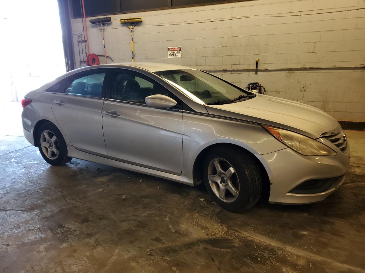 2014 Hyundai Sonata Gls vin: 5NPEB4AC7EH866272