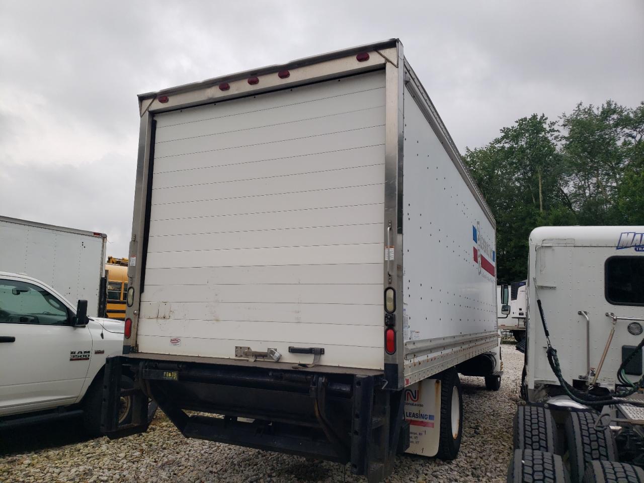 Lot #2751272966 2007 INTERNATIONAL 4000 4300