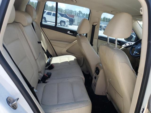 2017 Volkswagen Tiguan S VIN: WVGAV7AXXHW511083 Lot: 62899604