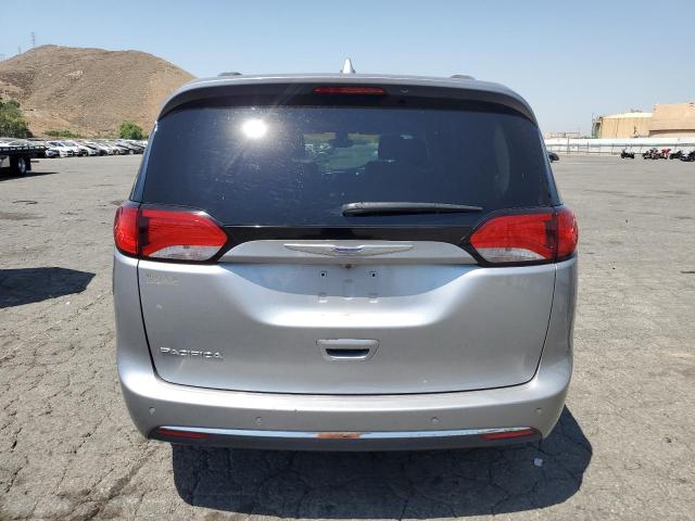 2018 Chrysler Pacifica Touring L VIN: 2C4RC1BG6JR211466 Lot: 61960614