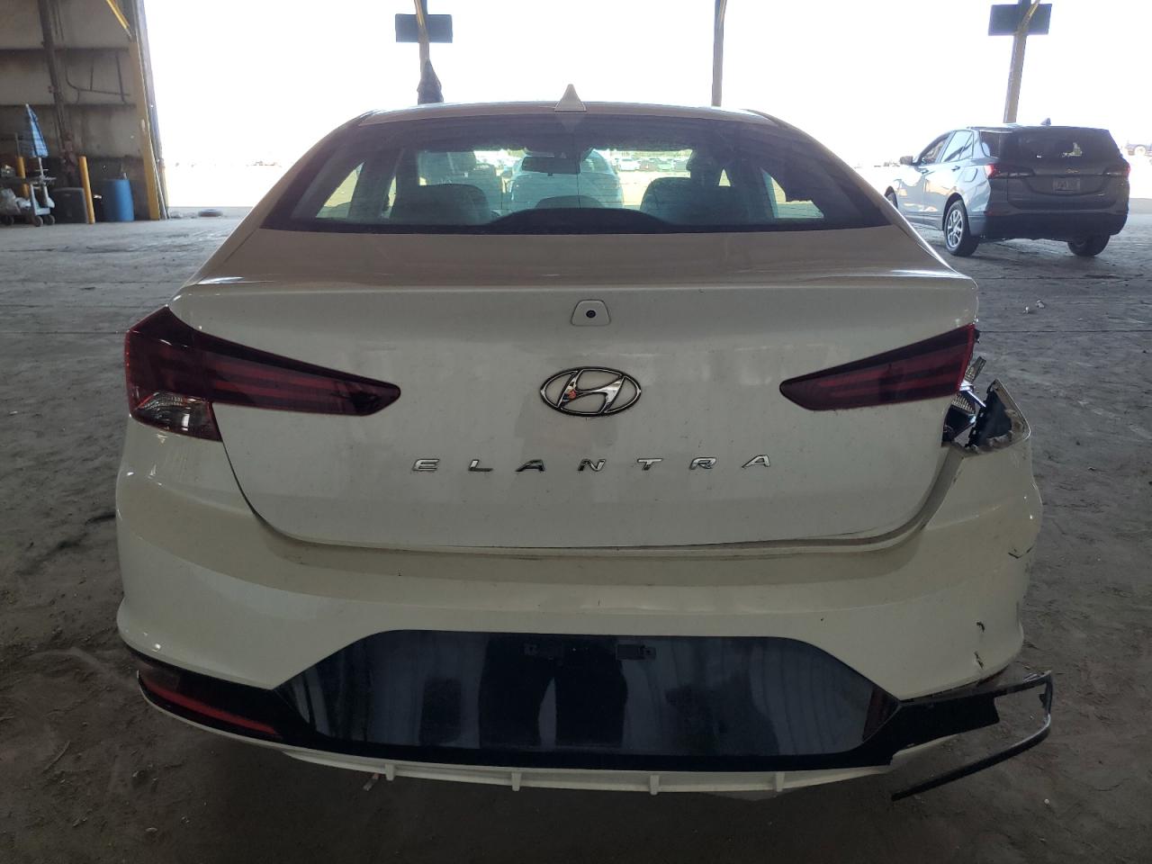 Lot #2962287978 2019 HYUNDAI ELANTRA SE