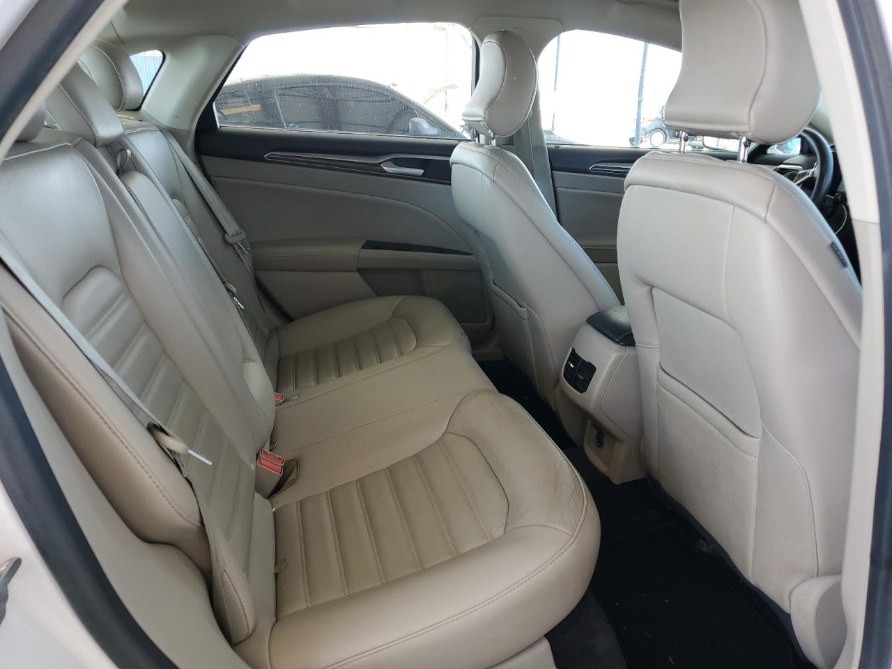 3FA6P0HD2HR136256 2017 Ford Fusion Se