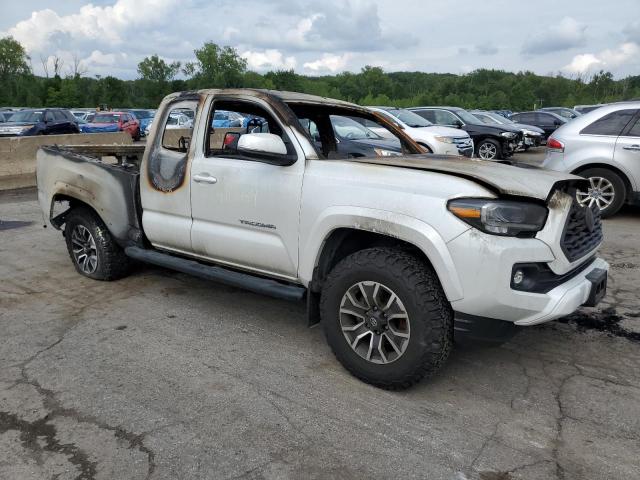 VIN 3TYSZ5AN8NT079030 2022 Toyota Tacoma, Access Cab no.4