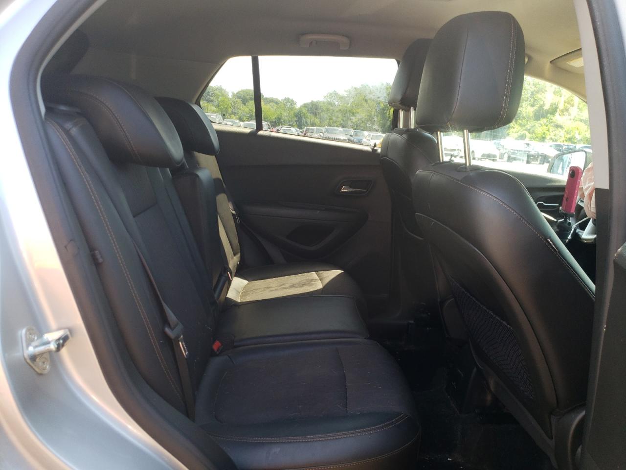 KL7CJPSB6KB759676 2019 Chevrolet Trax 1Lt