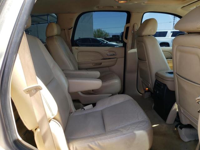 2007 Cadillac Escalade Luxury VIN: 1GYFK63807R396083 Lot: 62383554