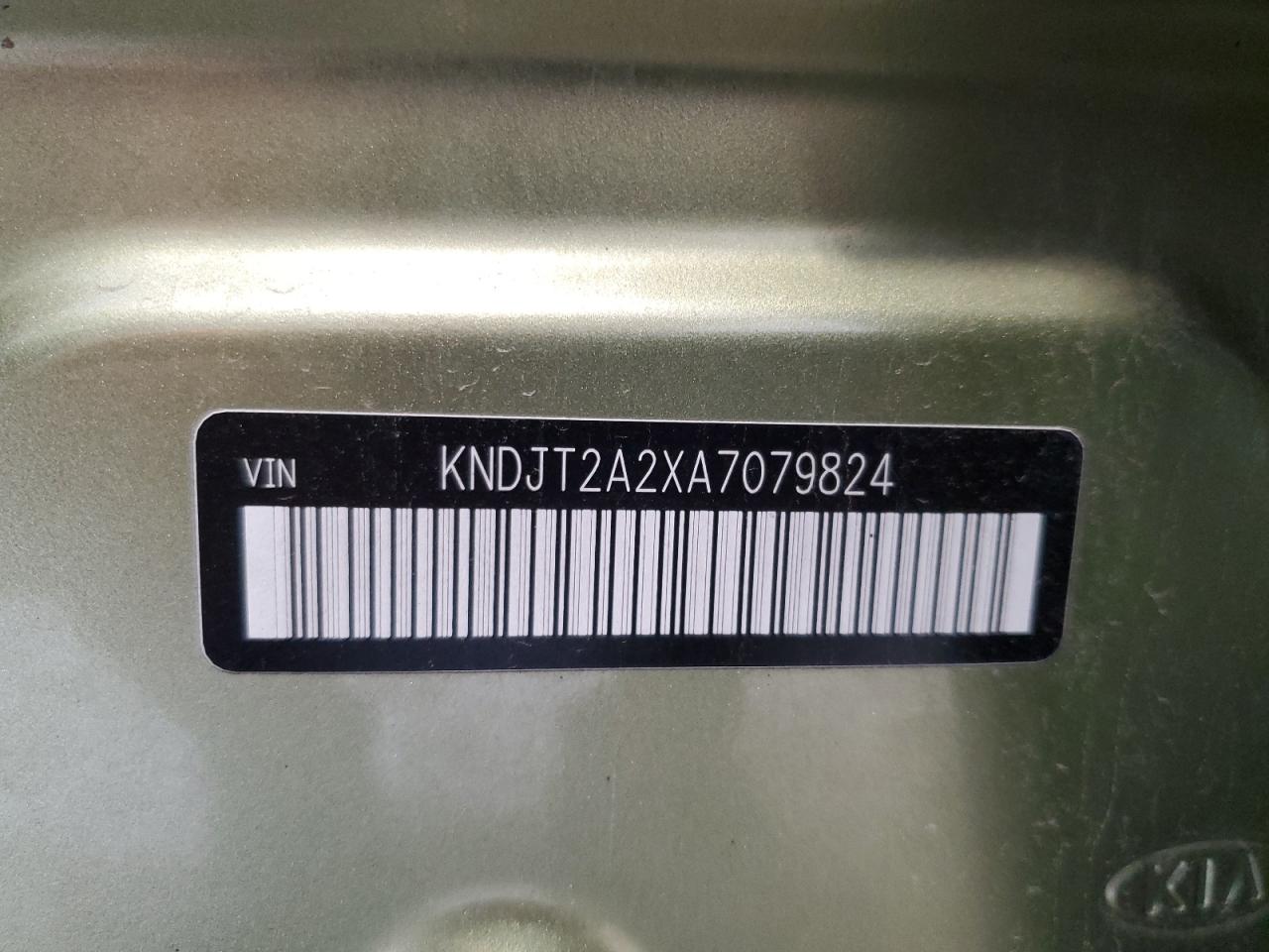 KNDJT2A2XA7079824 2010 Kia Soul +