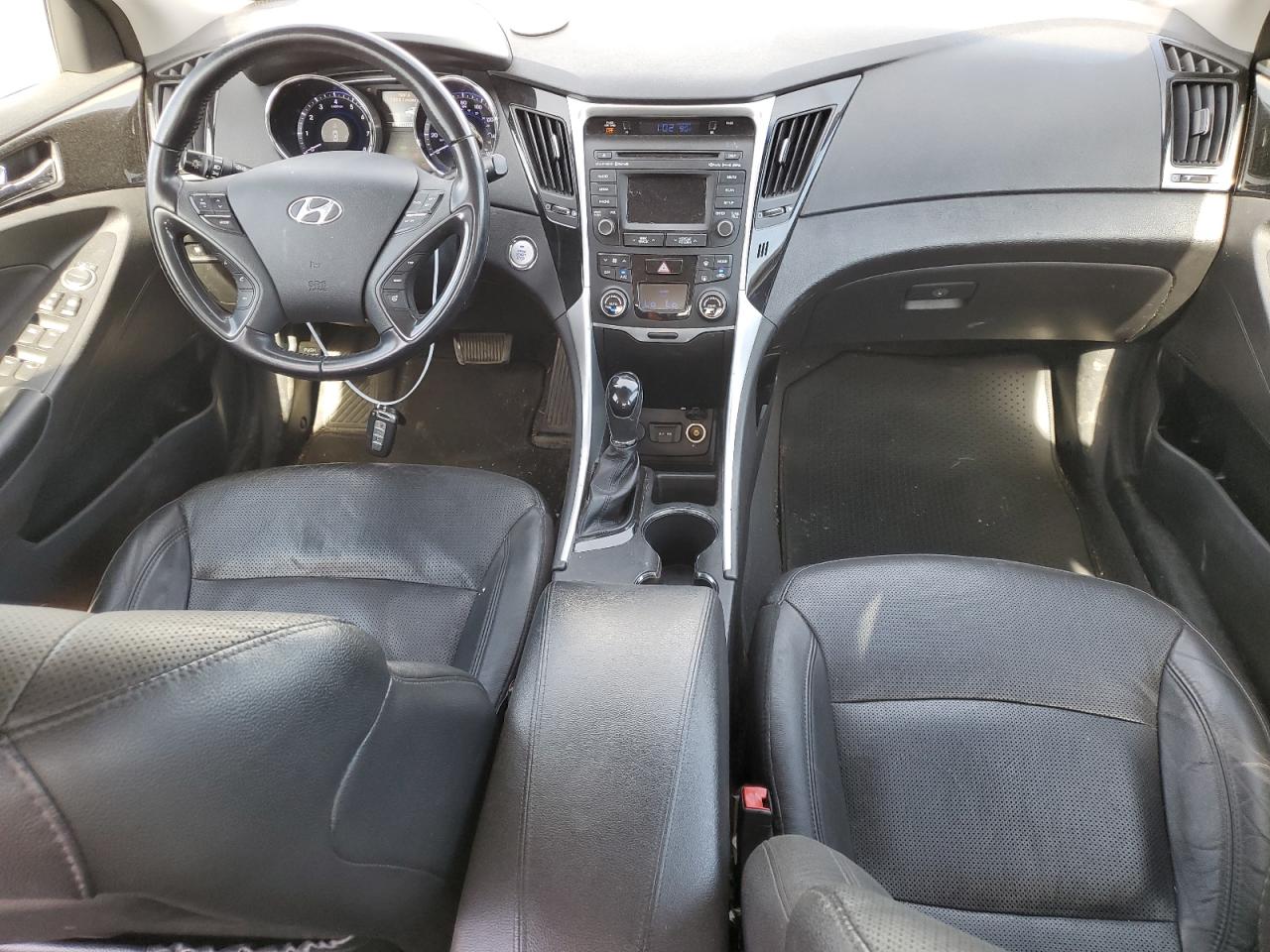 5NPEC4AC0EH879068 2014 Hyundai Sonata Se