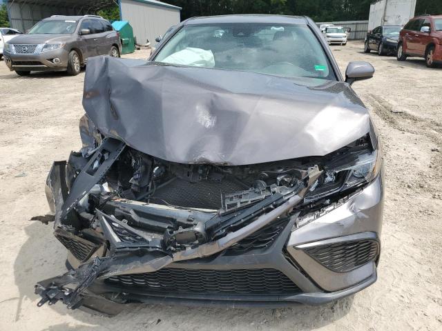 VIN 4T1G11AK2MU589113 2021 Toyota Camry, SE no.5