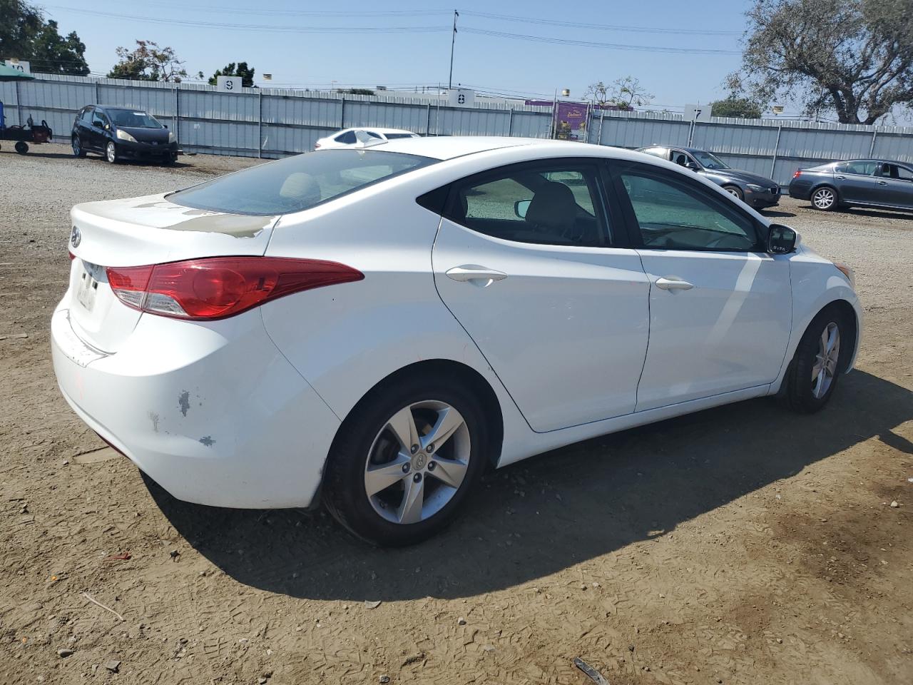 Lot #2774196371 2013 HYUNDAI ELANTRA GL