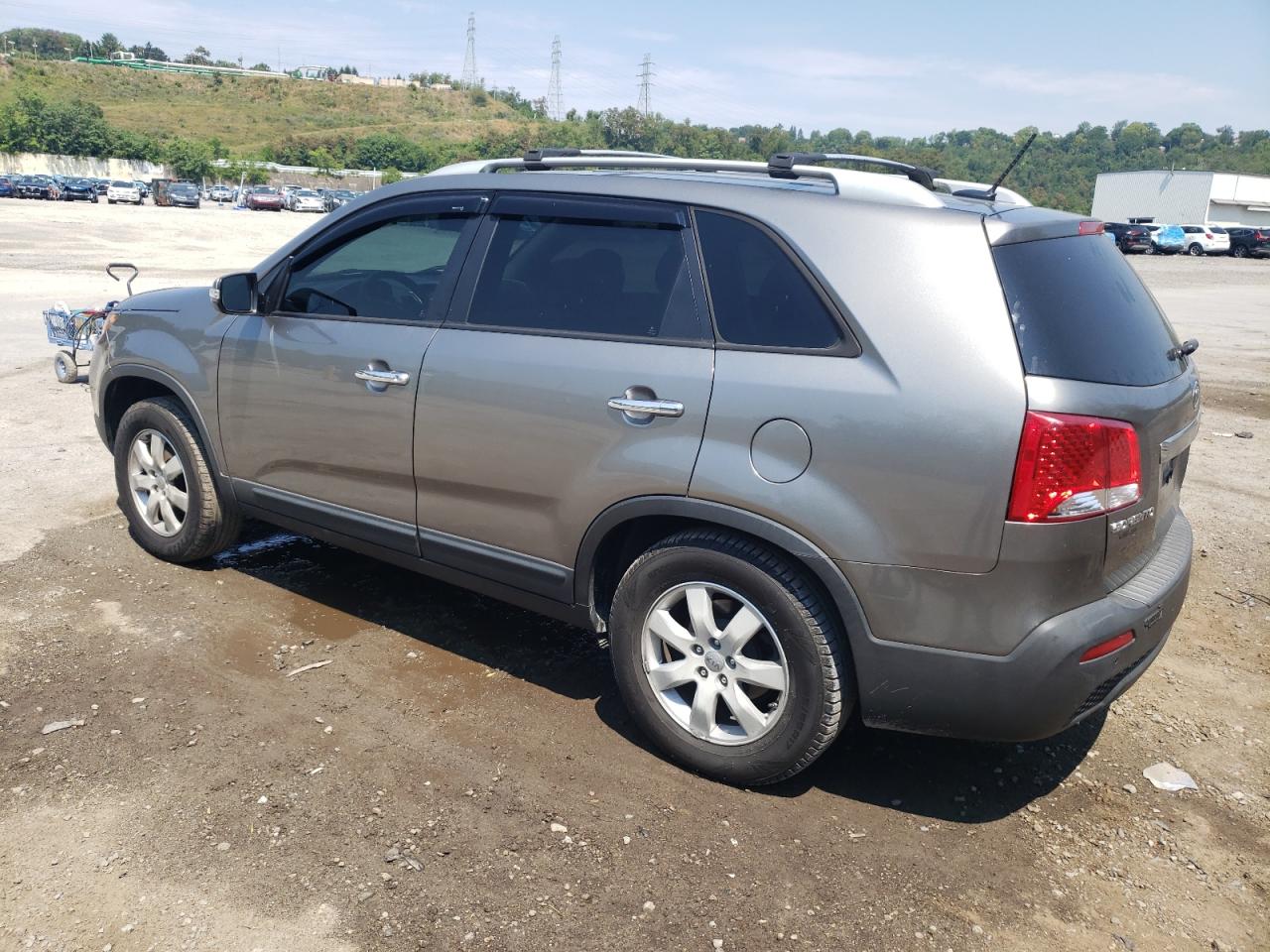 2012 Kia Sorento Base vin: 5XYKT3A67CG238513