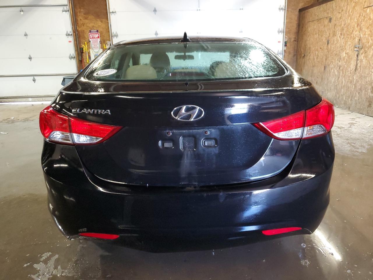 2013 Hyundai Elantra Gls vin: 5NPDH4AE7DH369068