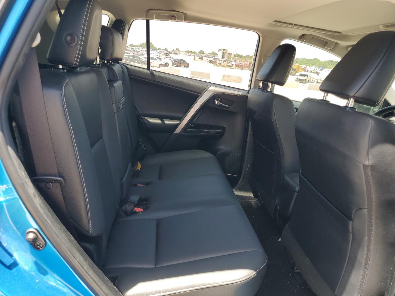 JTMDJREV7HD119658 2017 Toyota Rav4 Hv Limited