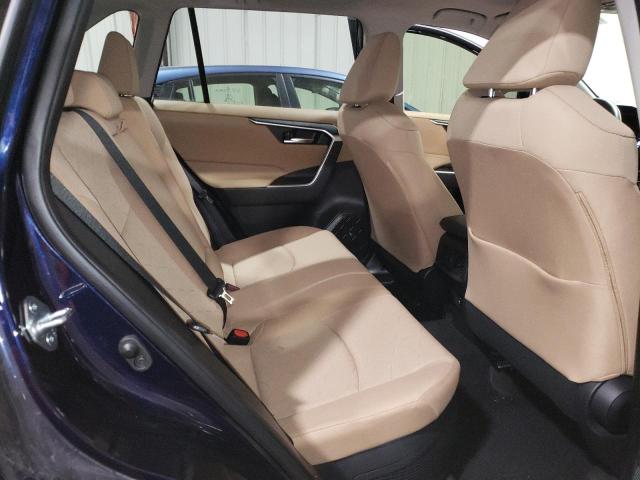 2020 TOYOTA RAV4 XLE - JTMRWRFV0LD065165