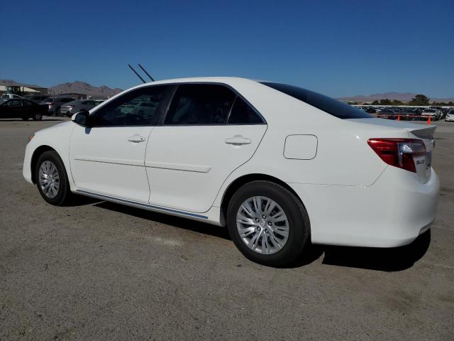 VIN 4T1BF1FK0EU852415 2014 Toyota Camry, L no.2