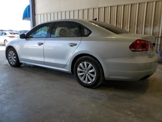 2015 VOLKSWAGEN PASSAT S - 1VWAS7A37FC019634