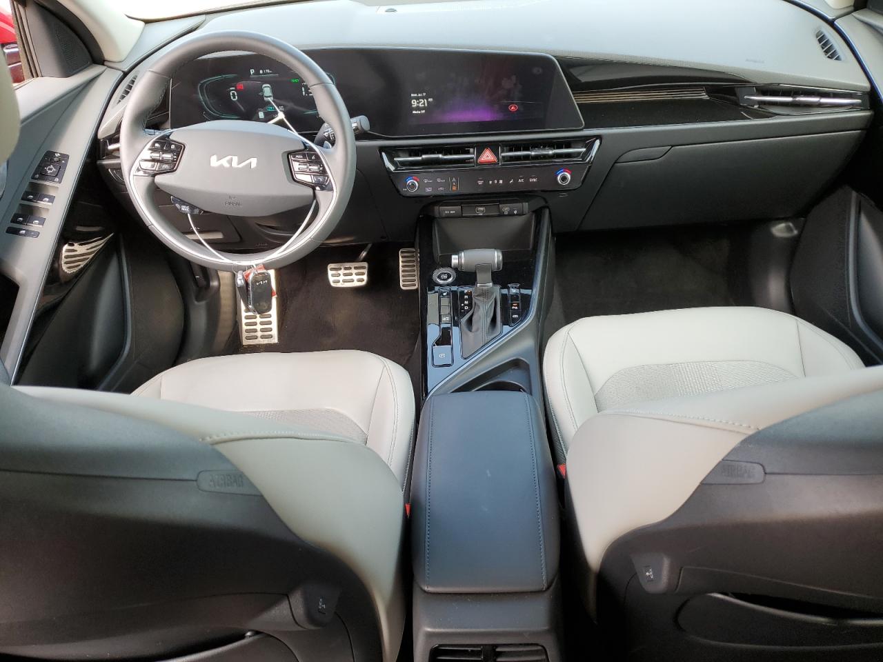 KNDCR3LE1P5065805 2023 Kia Niro Ex