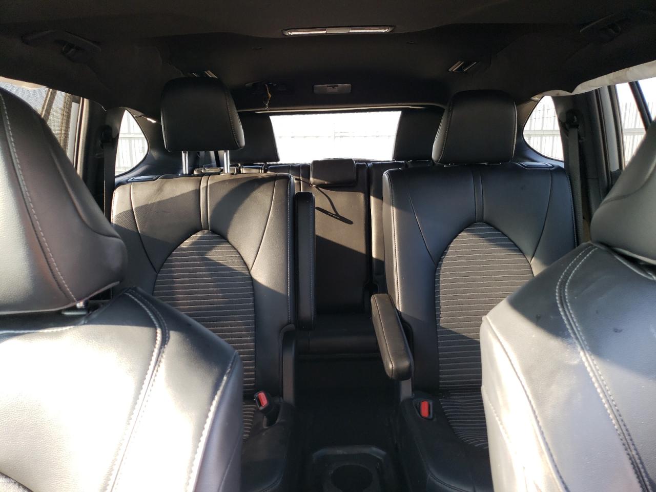 5TDLZRBH5NS219616 2022 Toyota Highlander Xse