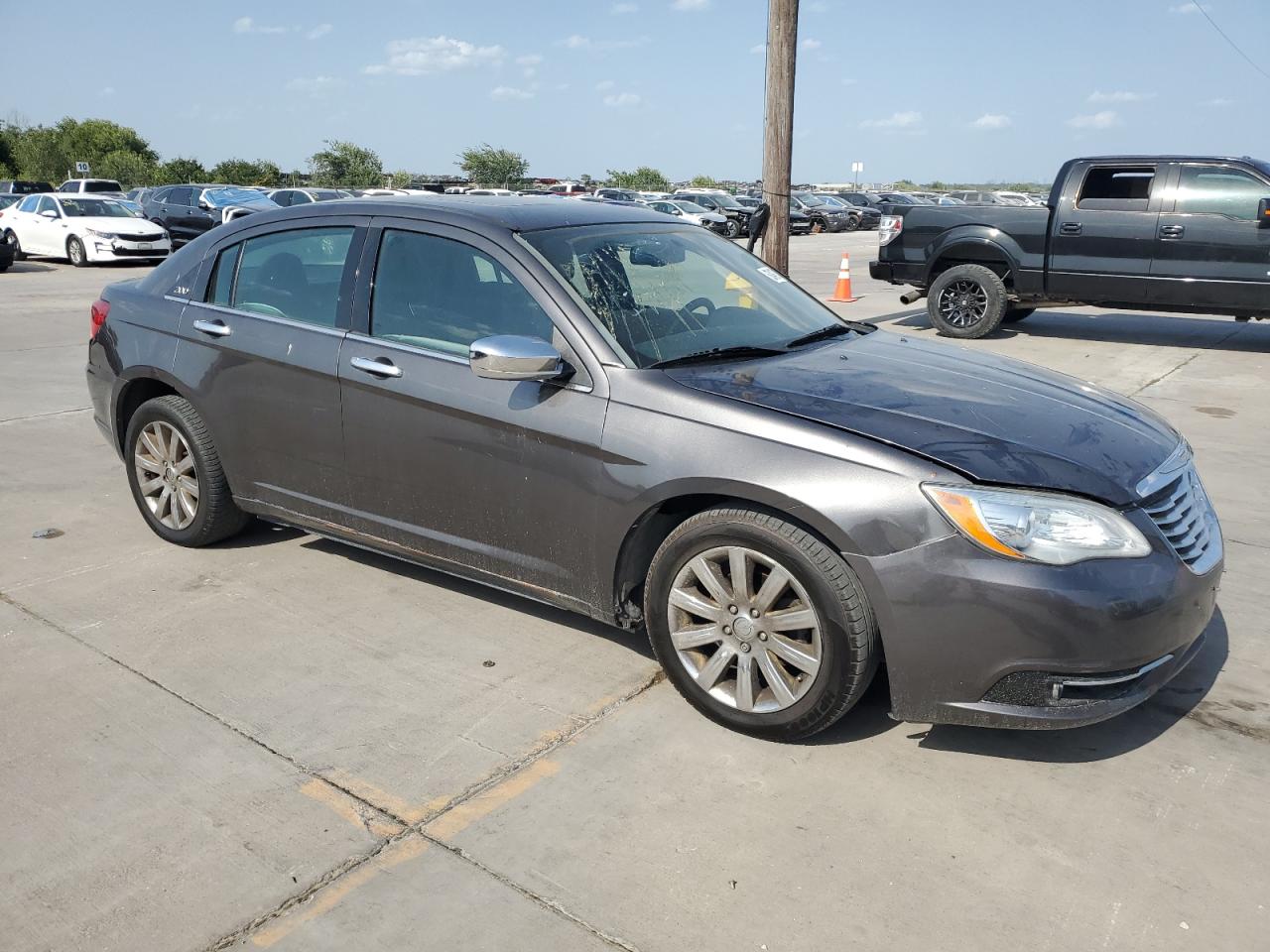 2014 Chrysler 200 Limited vin: 1C3CCBCG8EN185406