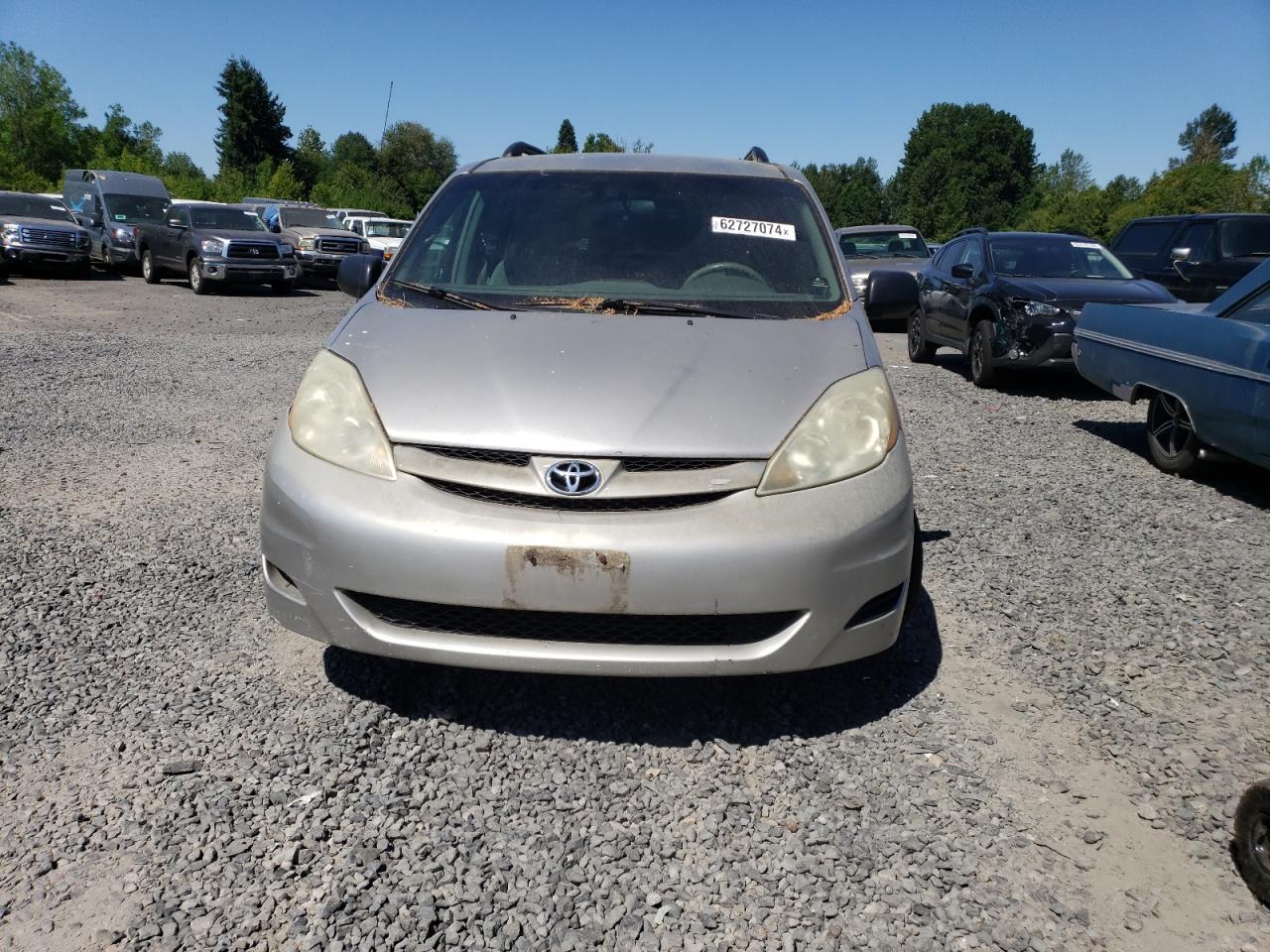 Lot #2860355114 2006 TOYOTA SIENNA CE