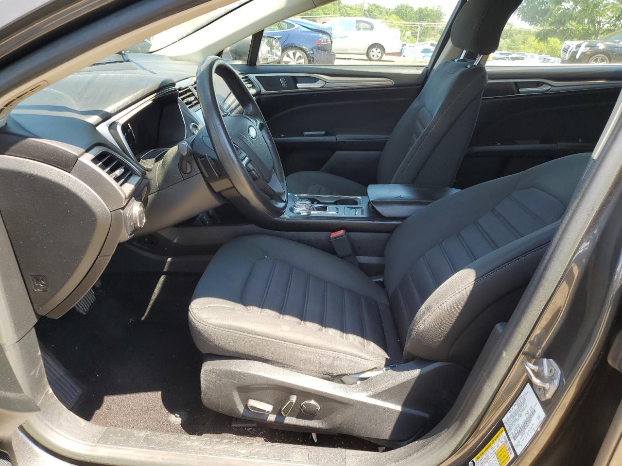 3FA6P0HD3HR249875 2017 Ford Fusion Se