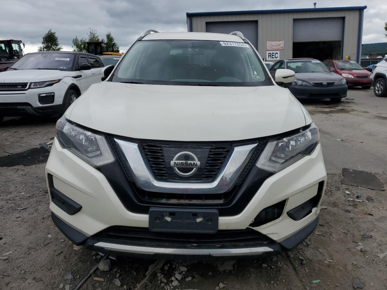 2017 Nissan Rogue S vin: JN8AT2MV0HW284207