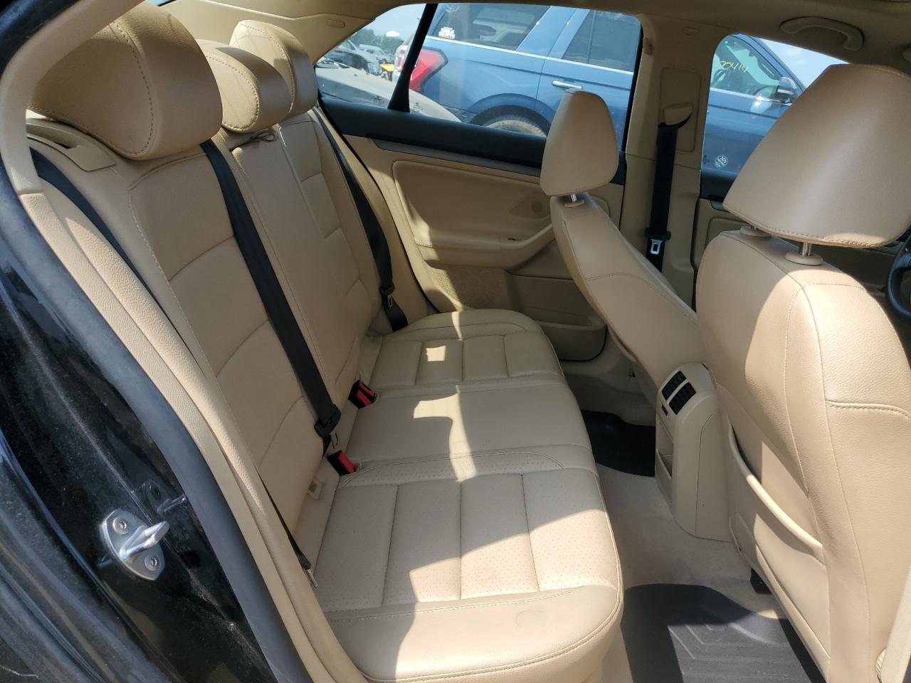 3VWRM71KX9M174105 2009 Volkswagen Jetta Se