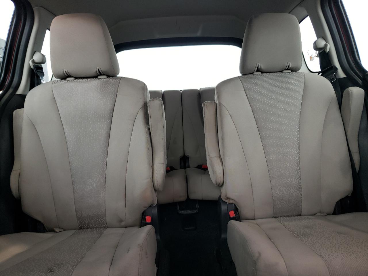 JM1CW2BL9C0117532 2012 Mazda 5