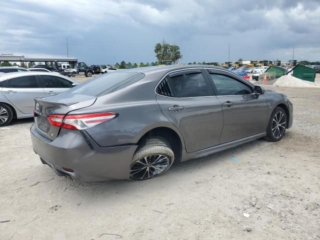 VIN 4T1B11HK6JU577056 2018 Toyota Camry, L no.3