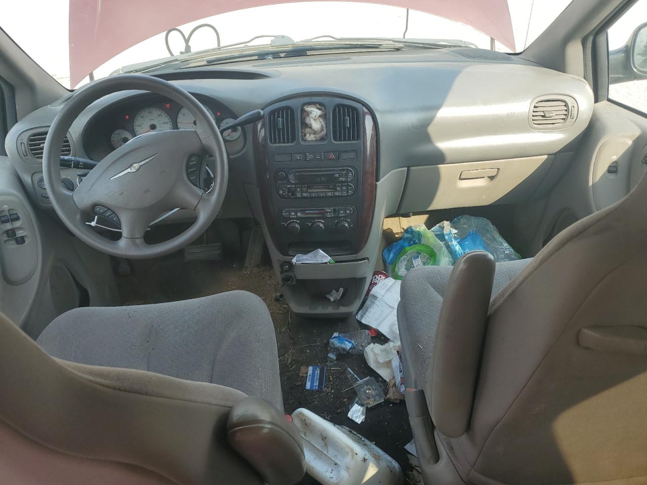 2C4GP44383R112075 2003 Chrysler Town & Country Lx