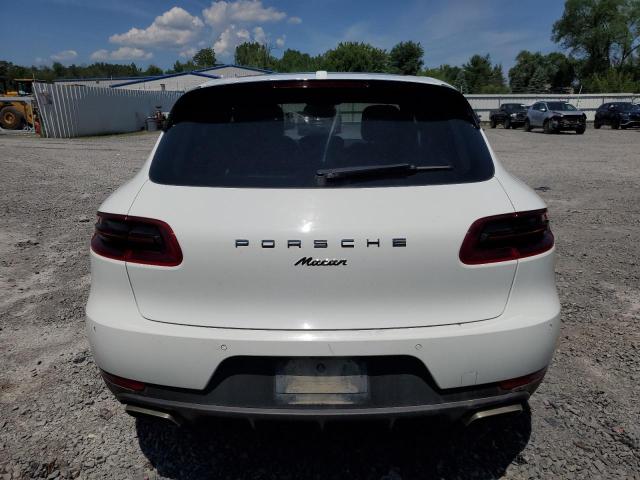 VIN WP1AA2A55JLB00536 2018 Porsche Macan no.6