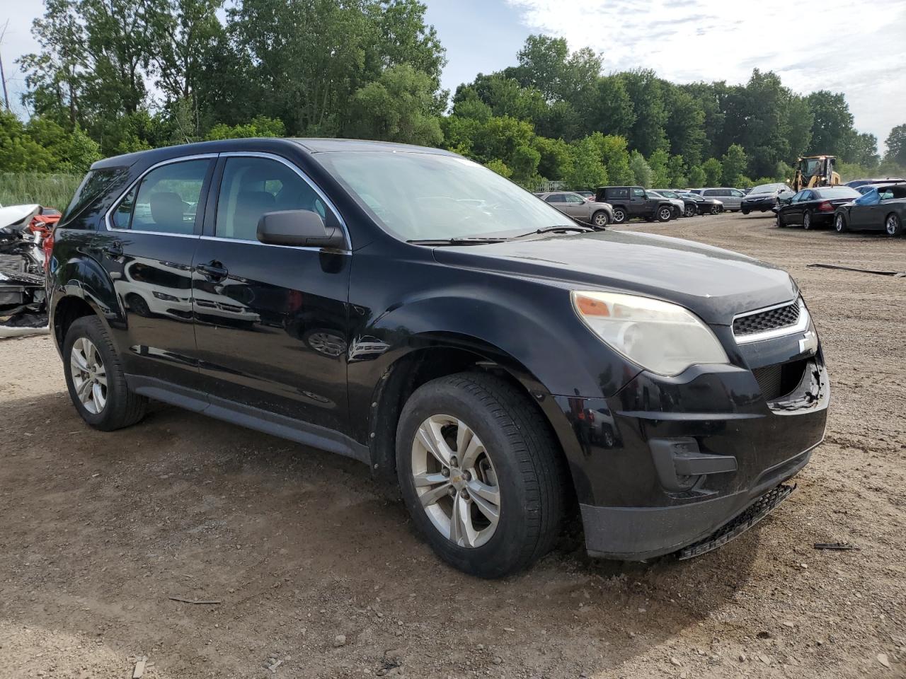 2012 Chevrolet Equinox Ls vin: 2GNALBEK5C1181937