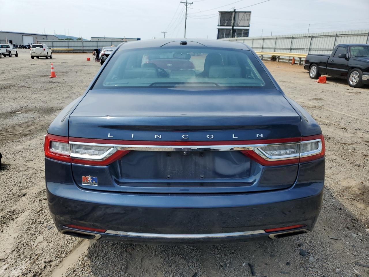 1LN6L9NC0H5634184 2017 Lincoln Continental Reserve