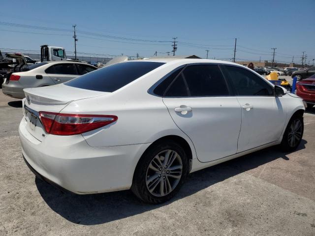 VIN 4T1BF1FK3HU353354 2017 Toyota Camry, LE no.3