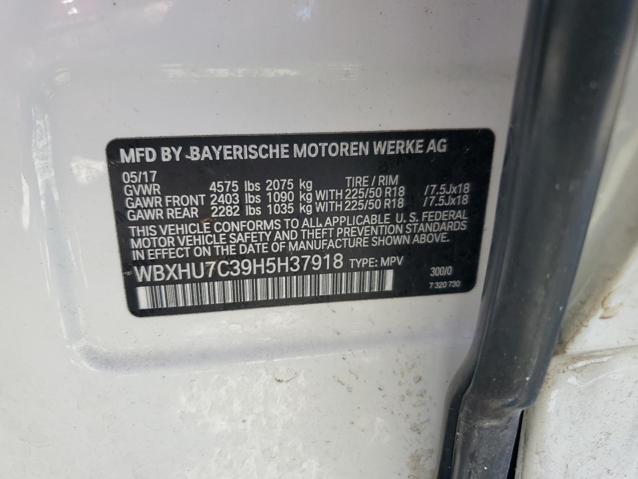 WBXHU7C39H5H37918 2017 BMW X1 Sdrive28I