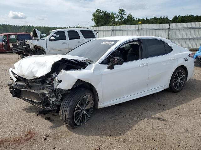 VIN 4T1B11HK8JU620716 2018 Toyota Camry, L no.1