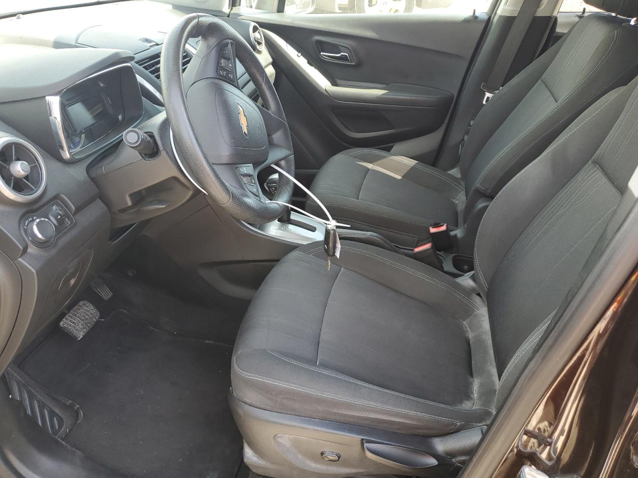 KL7CJRSB4FB081057 2015 Chevrolet Trax 1Lt