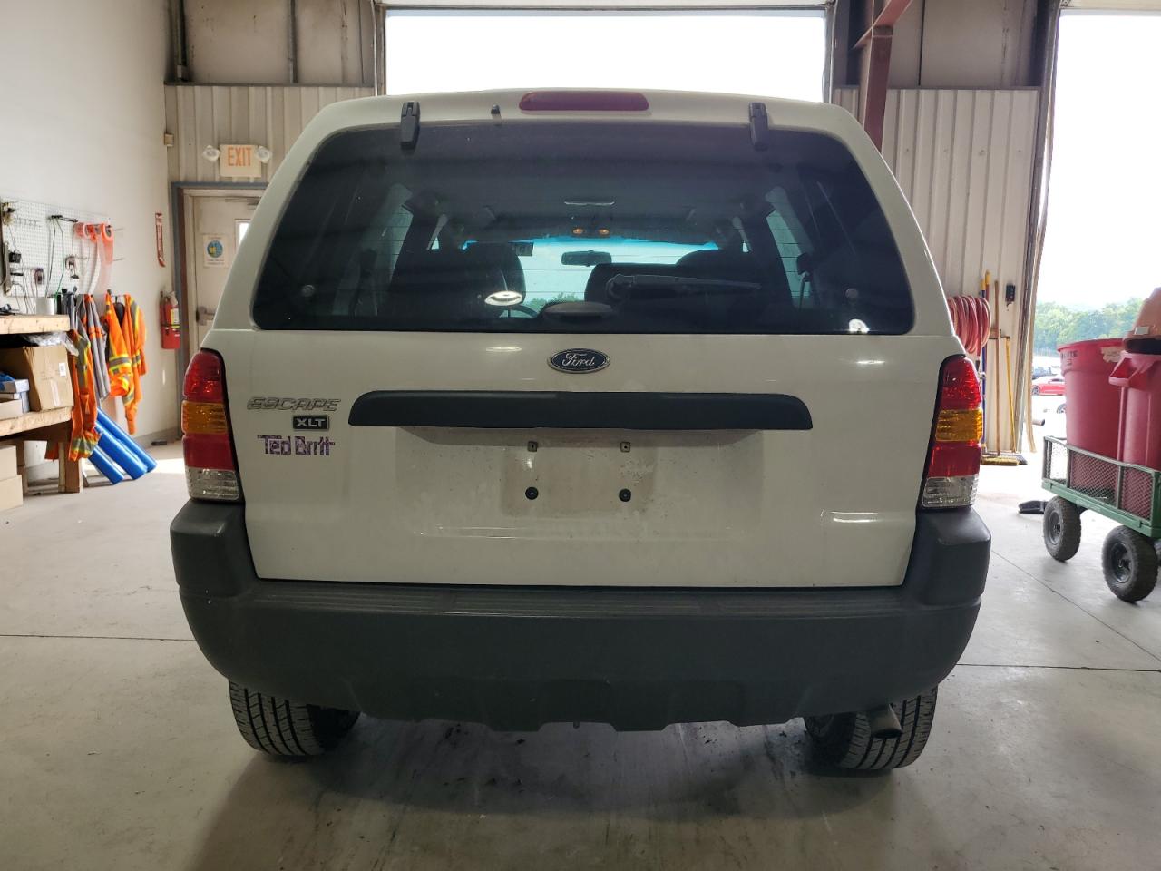 1FMYU93173KC54194 2003 Ford Escape Xlt