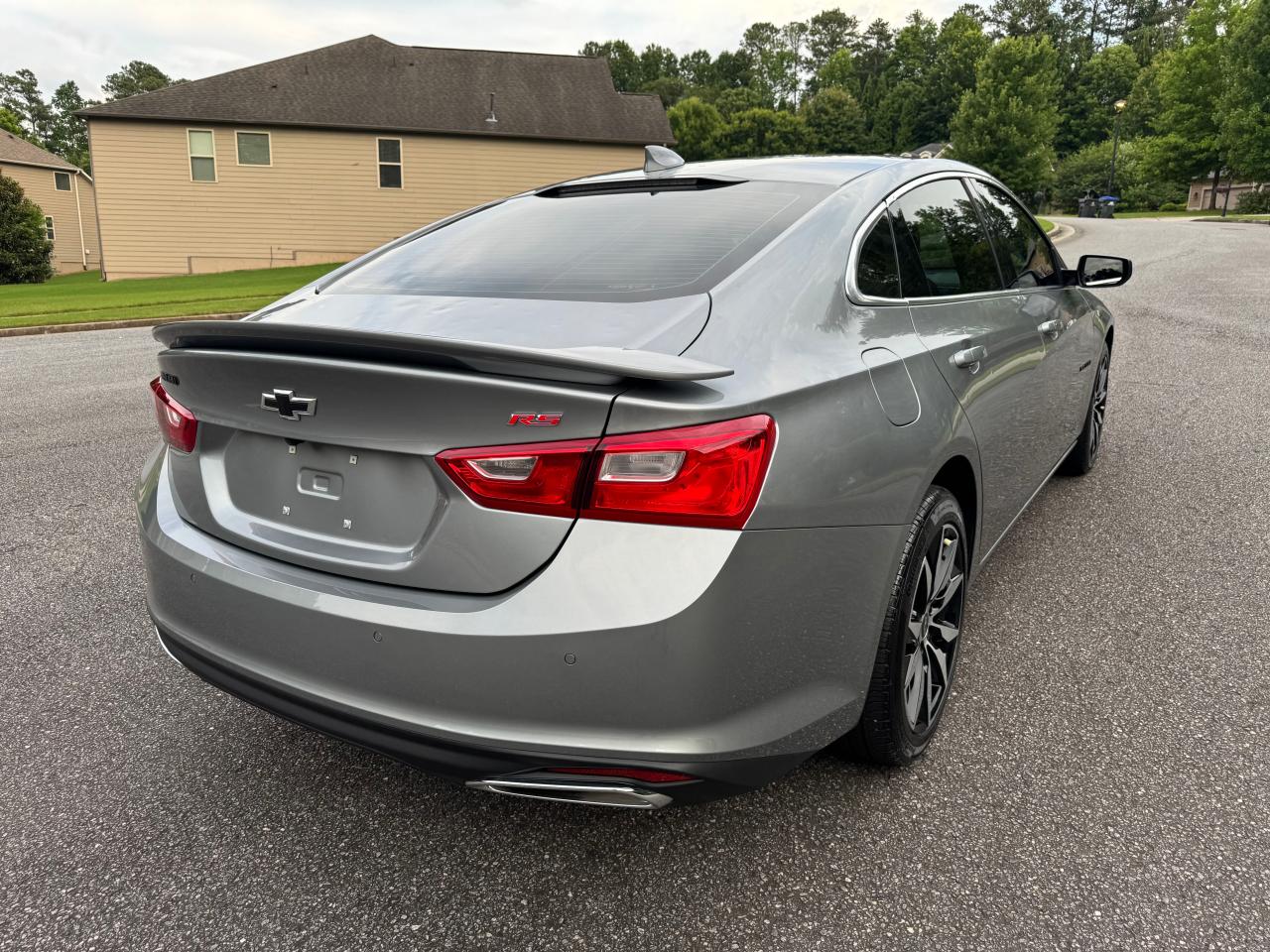 2024 Chevrolet Malibu Rs vin: 1G1ZG5ST6RF159292