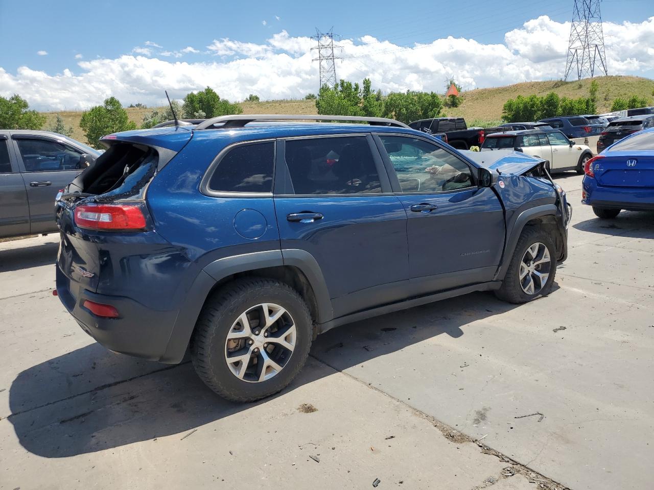 2018 Jeep Cherokee Trailhawk vin: 1C4PJMBX8JD559979