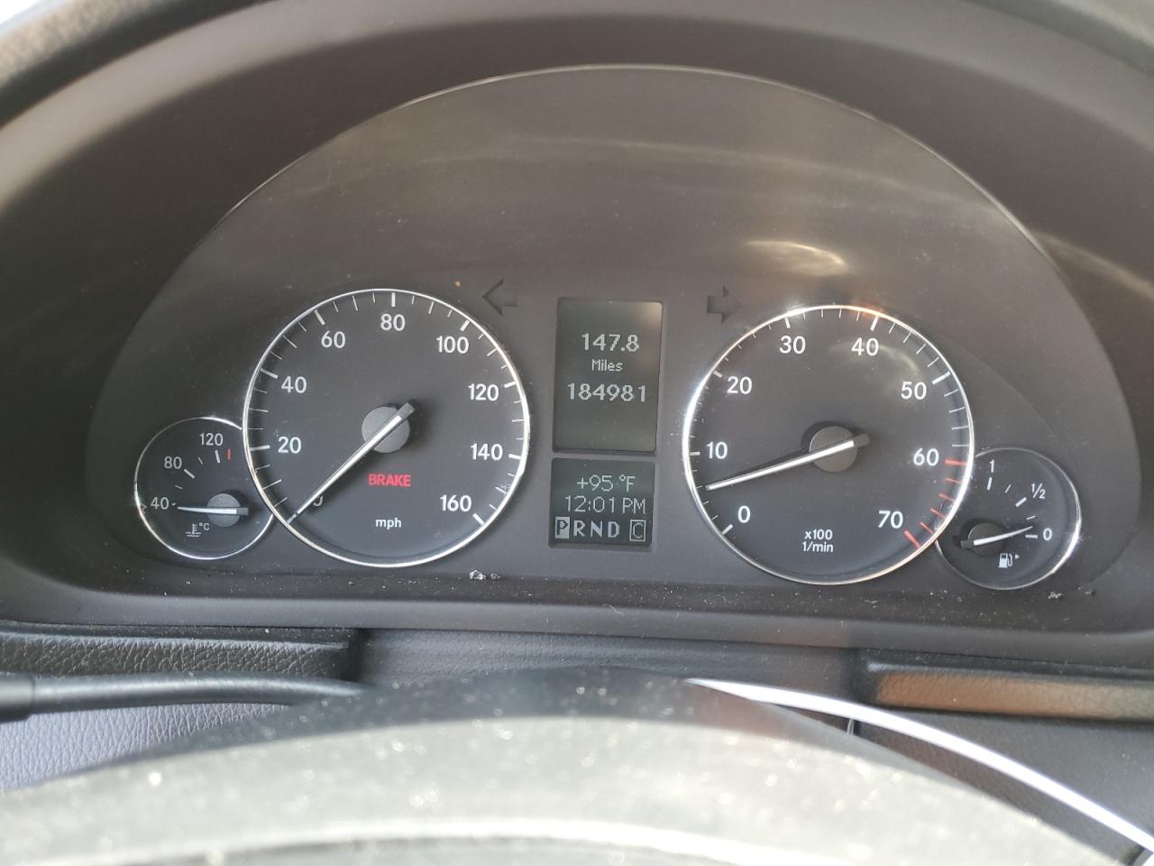 WDBRF81J85F673004 2005 Mercedes-Benz C 240 4Matic