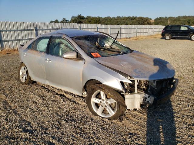 VIN 4T1BF1FK0EU745154 2014 Toyota Camry, L no.4