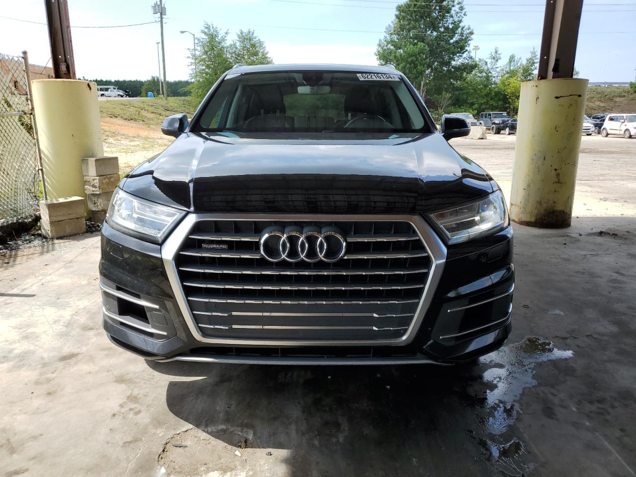 2017 Audi Q7 Premium vin: WA1AAAF74HD010010