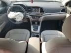 HYUNDAI ELANTRA SE photo