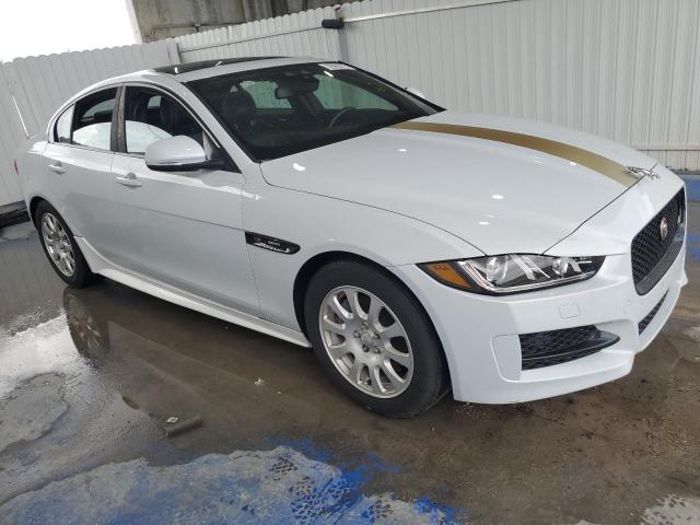 VIN SAJAF4BNXHA971226 2017 Jaguar XE, R - Sport no.4