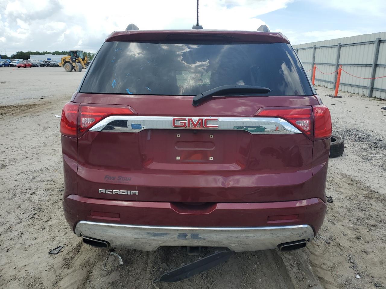 1GKKNPLS7HZ153499 2017 GMC Acadia Denali