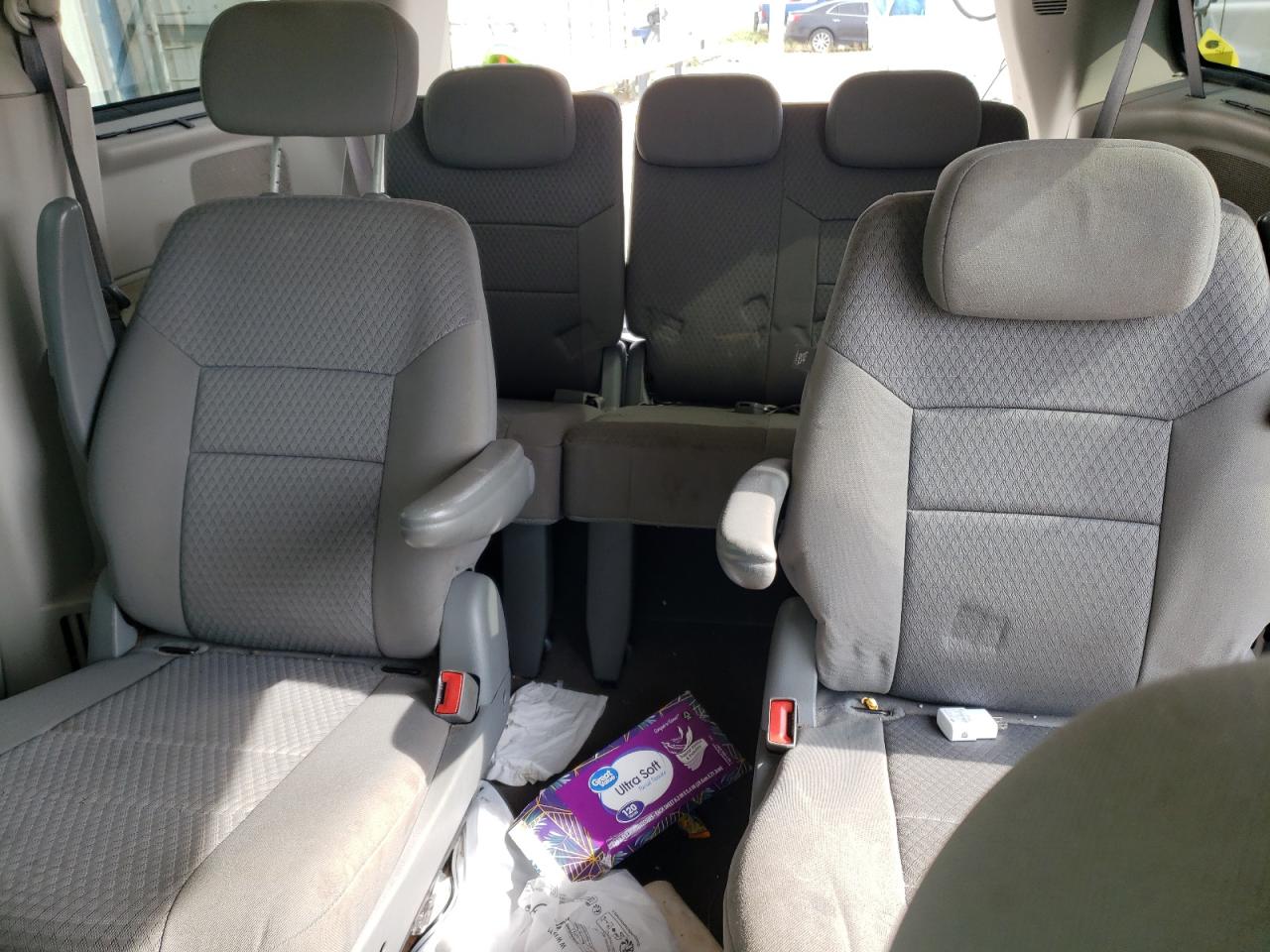 2A8HR54P48R681450 2008 Chrysler Town & Country Touring