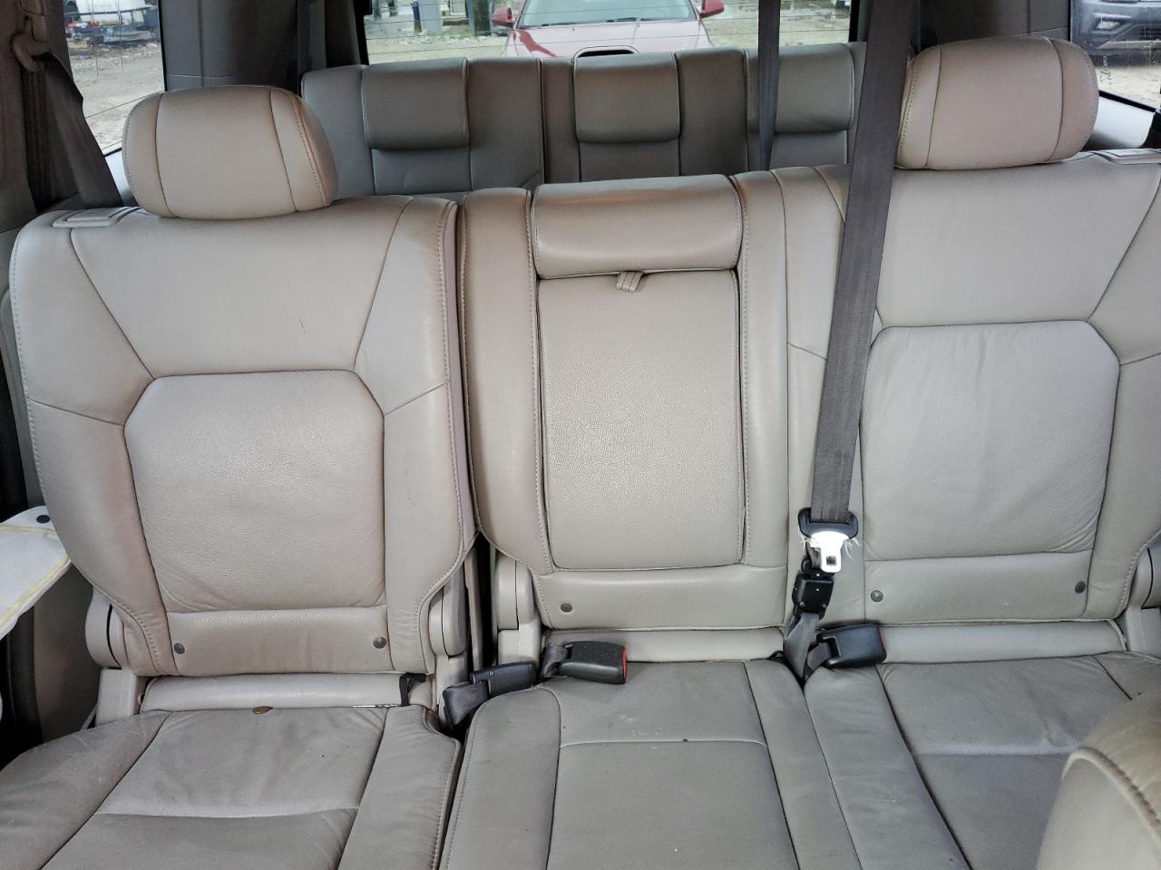 5FNYF3H51AB014690 2010 Honda Pilot Exl