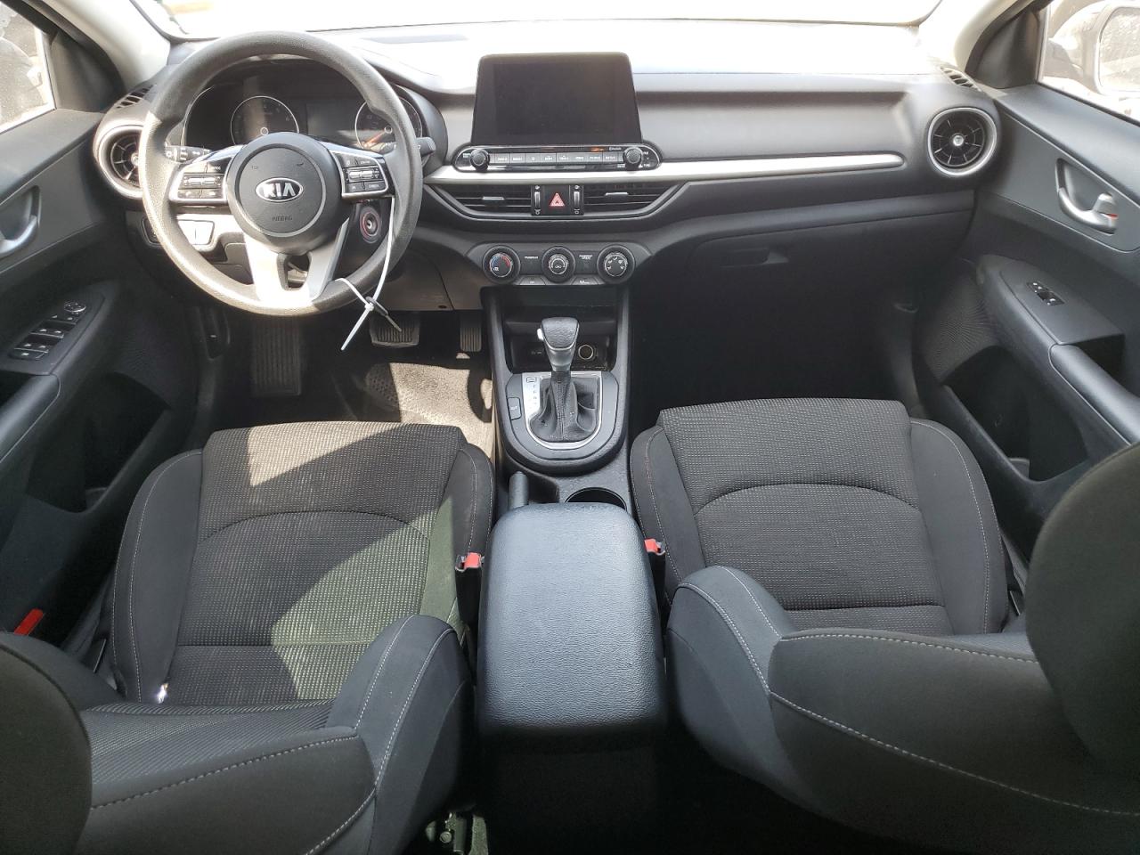 3KPF24AD4ME368515 2021 Kia Forte Fe