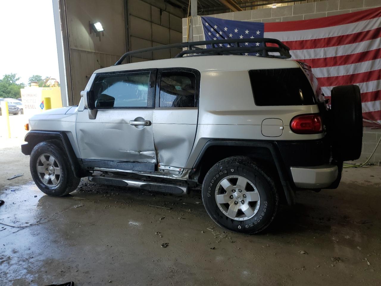 Lot #2853129365 2007 TOYOTA FJ CRUISER